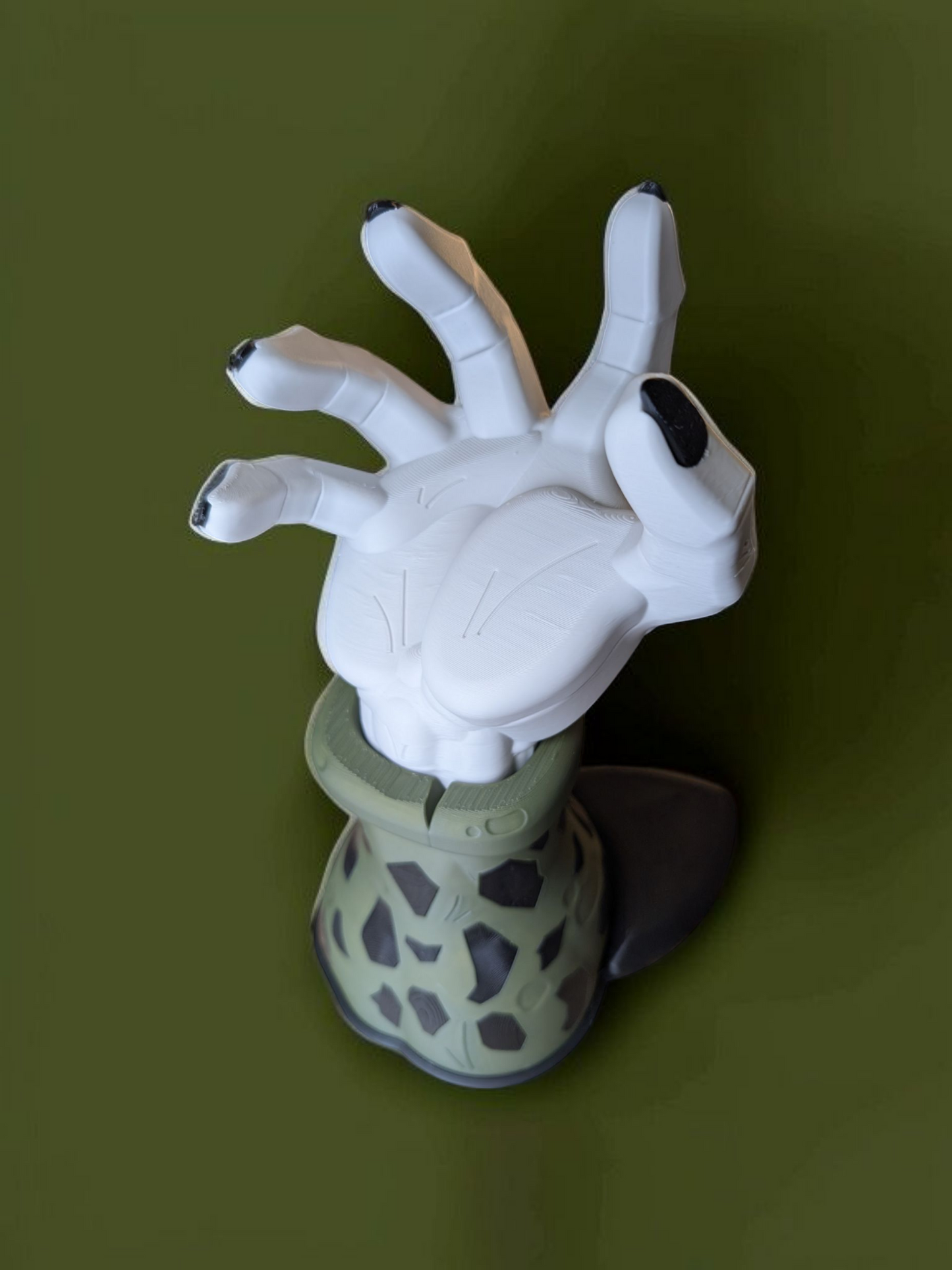 Perfect Cell Arm Game Controller Holder